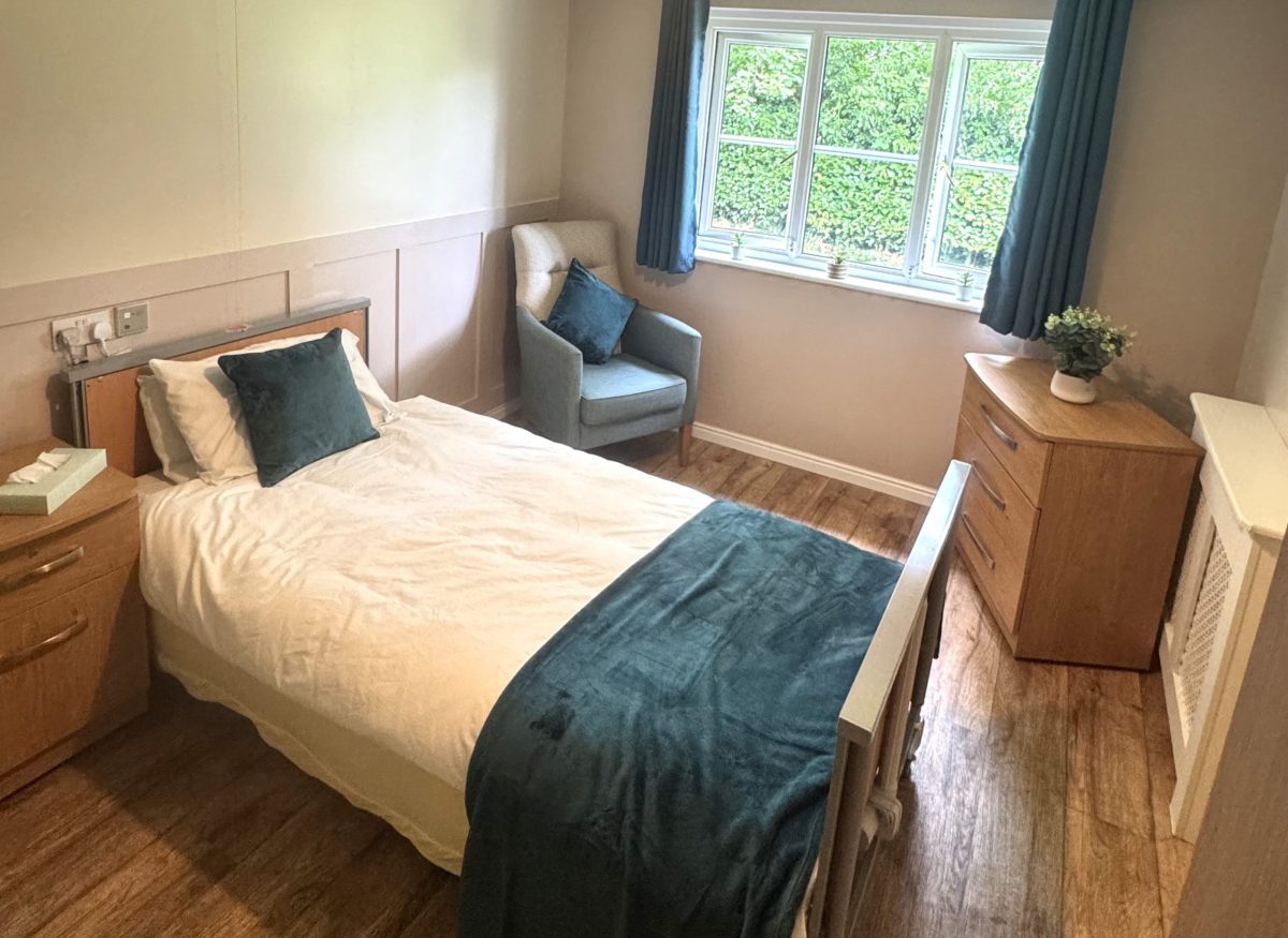 Lostock-Lodge-resident-bedroom (1)